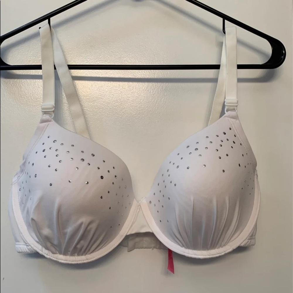 Fruit of the Loom bra size 38D